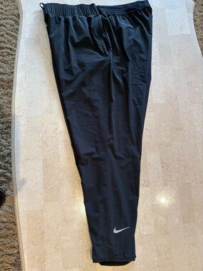 Women’s Nike Black Track Pants SzXL Like New